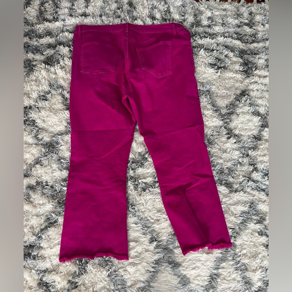 Loft kick crop pink jeans size 14